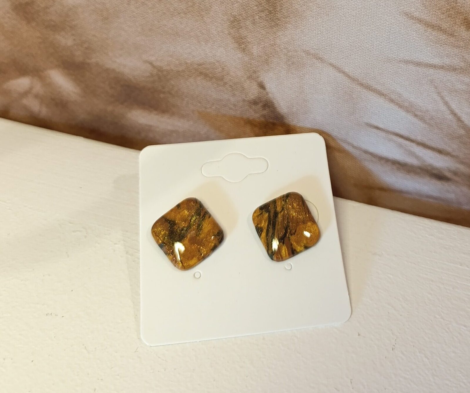 1000006523 Tetrá Morphē - Image 1